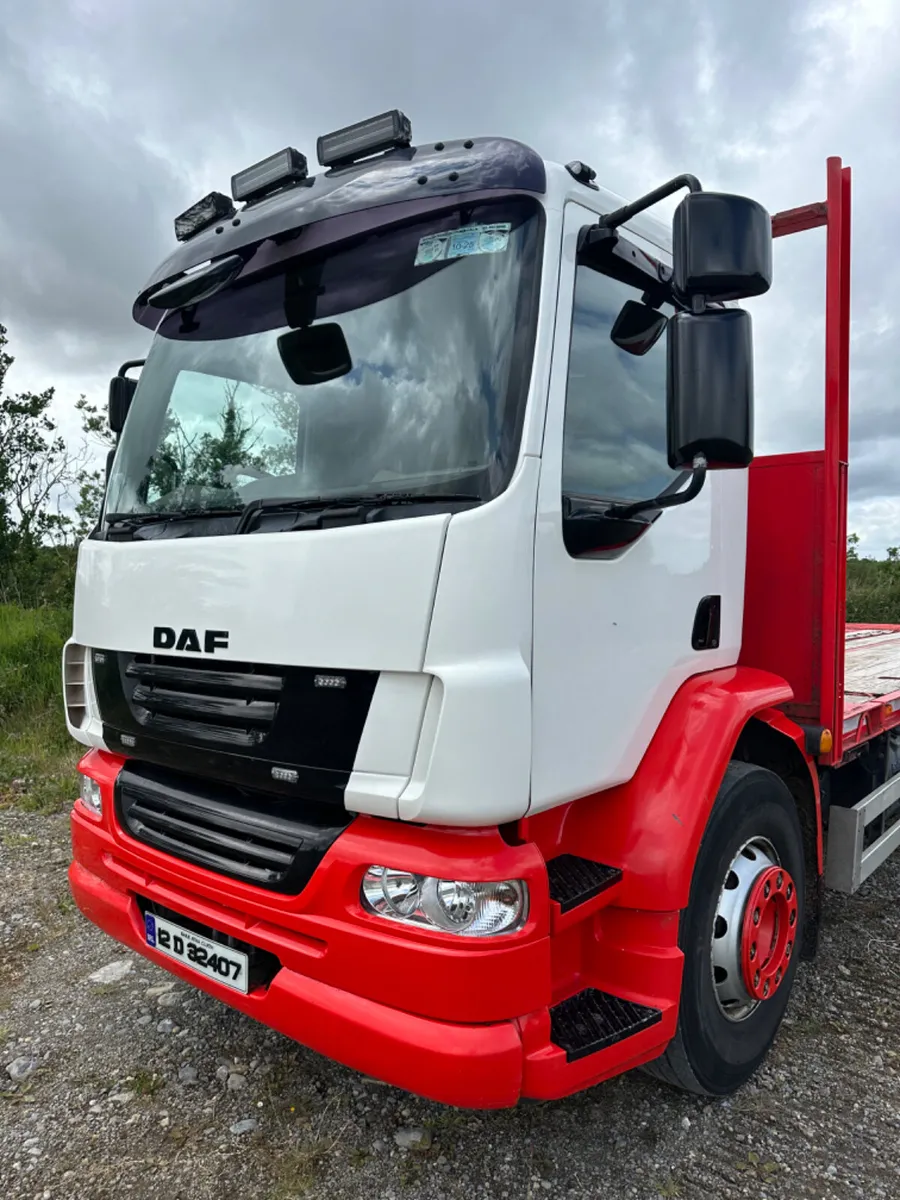 Daf LF55 Beavertail Truck - Image 3