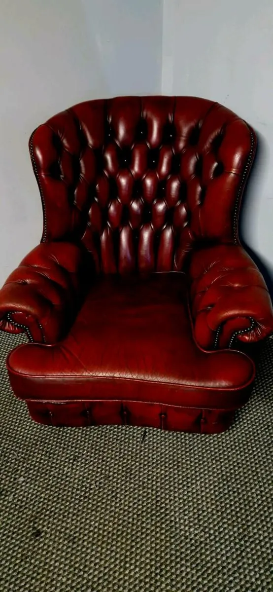 Chesterfield - Image 2