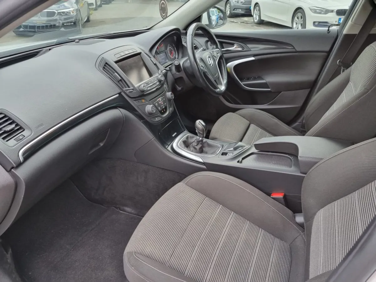 Vauxhall Insignia 2.0 Cdti Ecoflex SRI NAV S/S 14 - Image 2