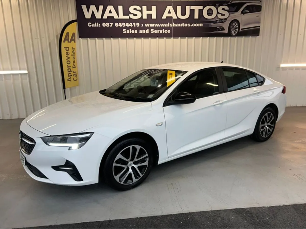 Opel Insignia Grand Sc-1.5 122PS MT6 Die- My22-sc - Image 3