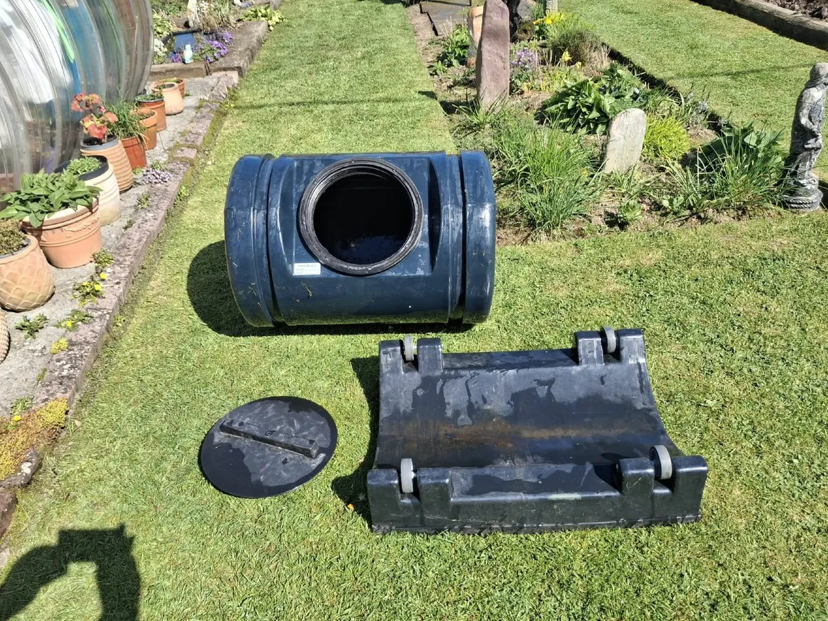 Rotary Compost Bin 200 Litres - Image 2