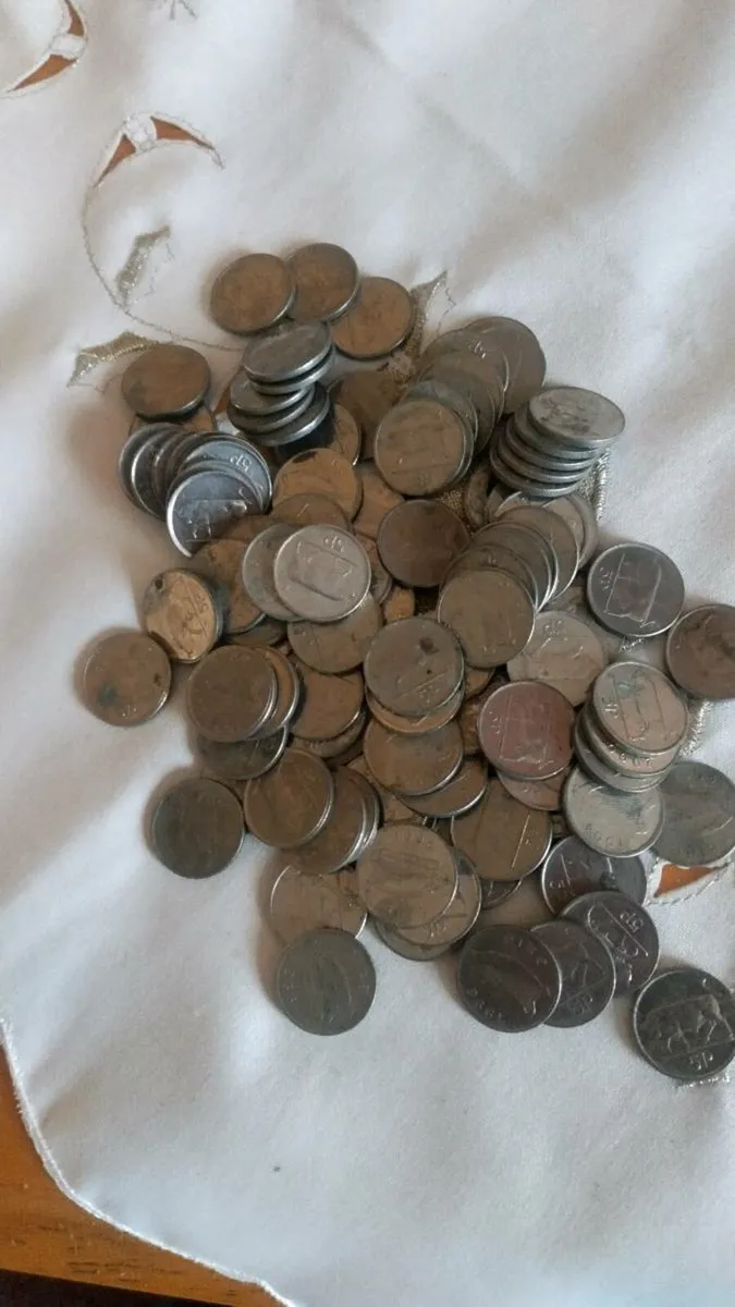 105. Irish 5p coins