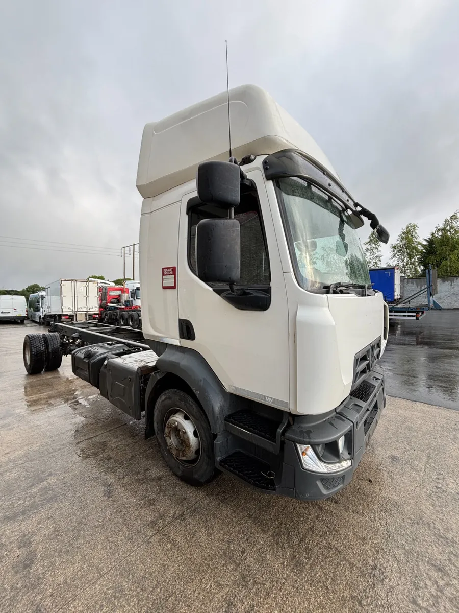 2017 Renault D For Breaking - Image 3