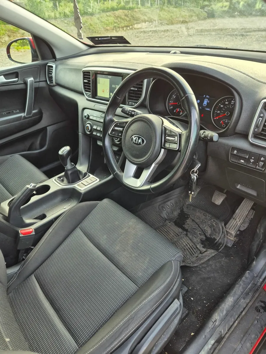 2018 kia sportage light damage - Image 4