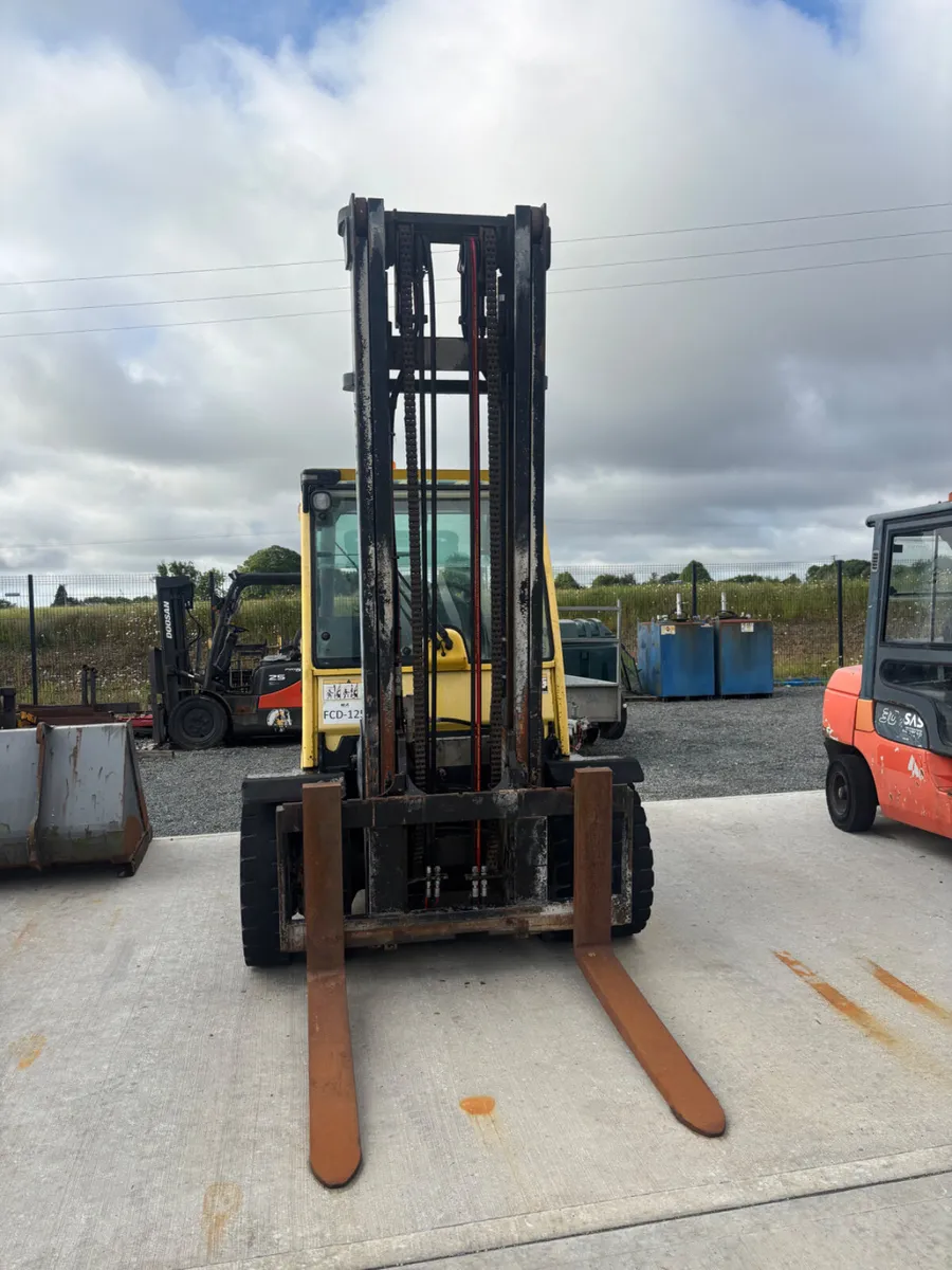 Hyster 5.5 Ton Forklift - Image 2