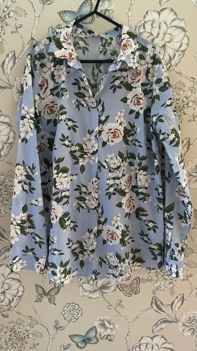 Floral cotton  top 14 - Image 1