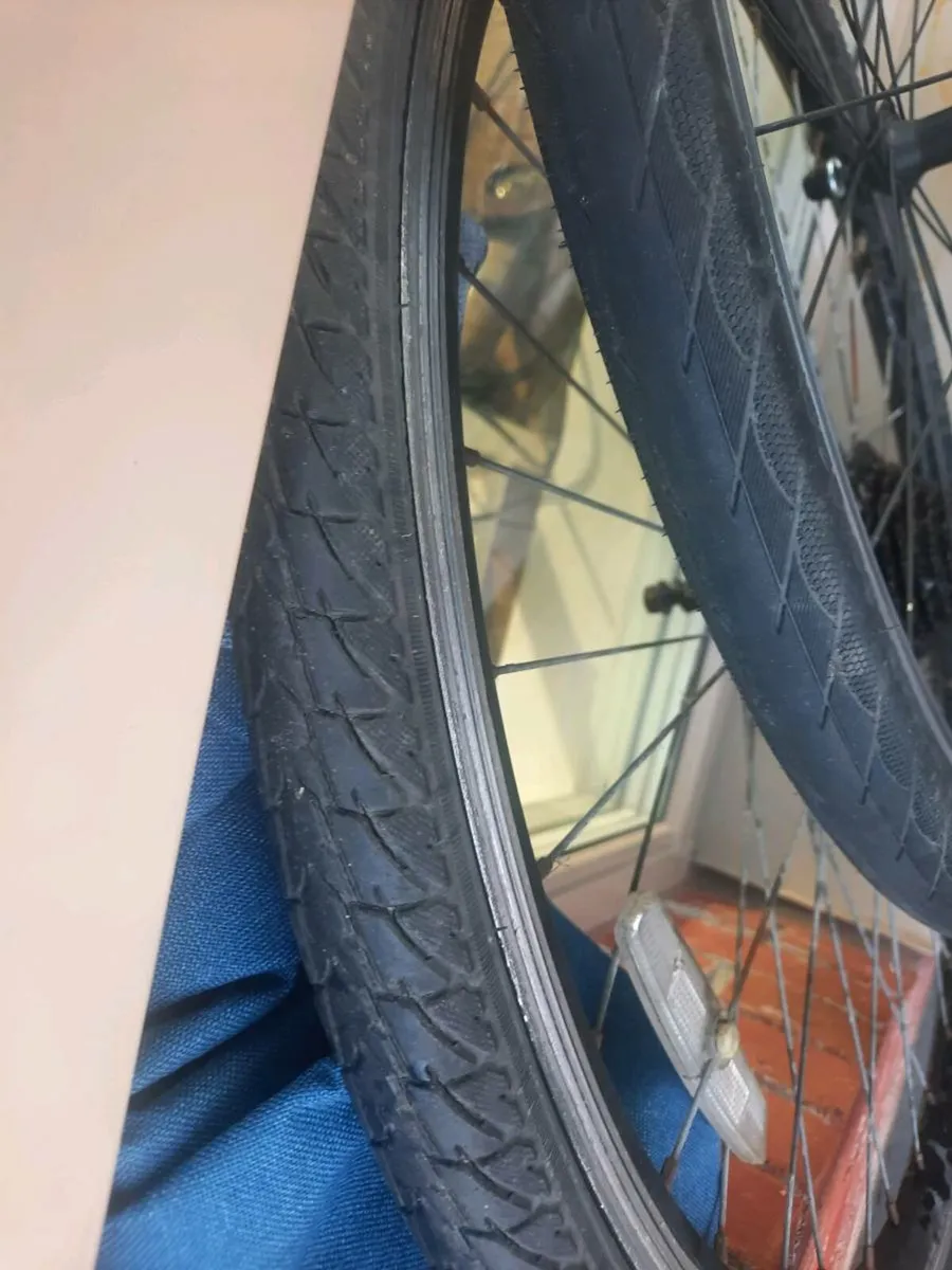 Bike wheels - Image 2