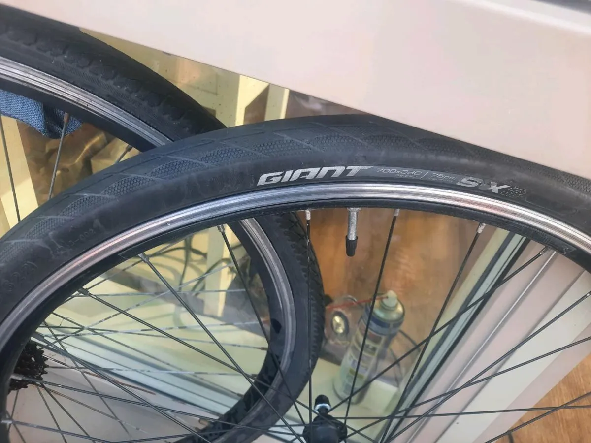 Bike wheels - Image 4