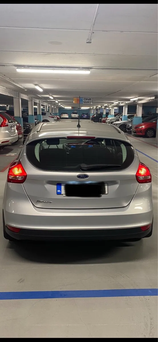 Ford focus - Image 2