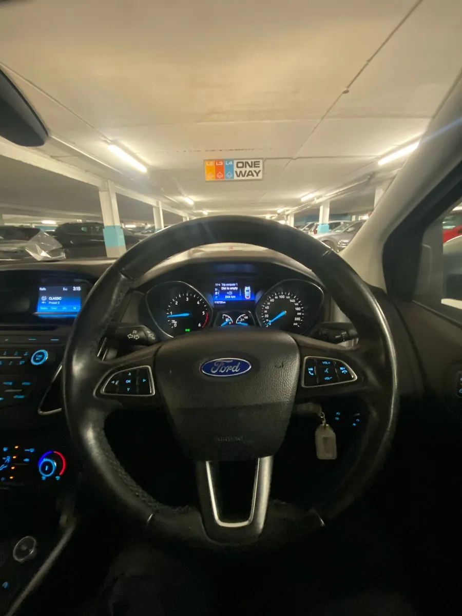 Ford focus - Image 3