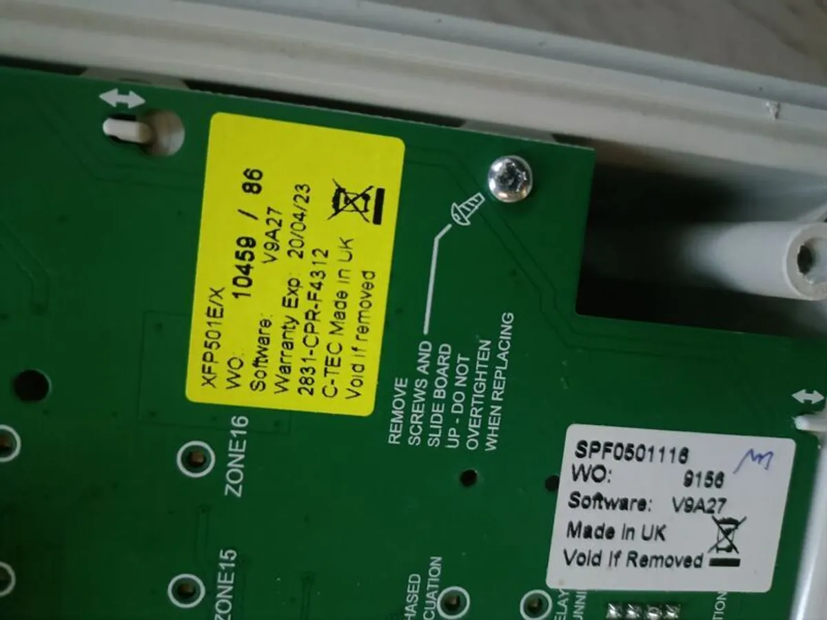 C-TEC Fire alarm panel and repeater - Image 2