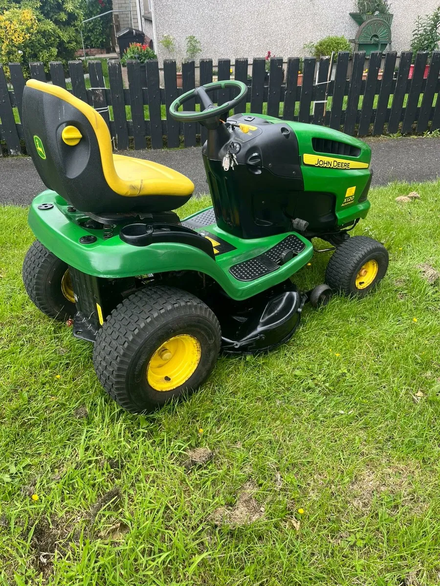 John deere mulching ride on lawnmower - Image 4