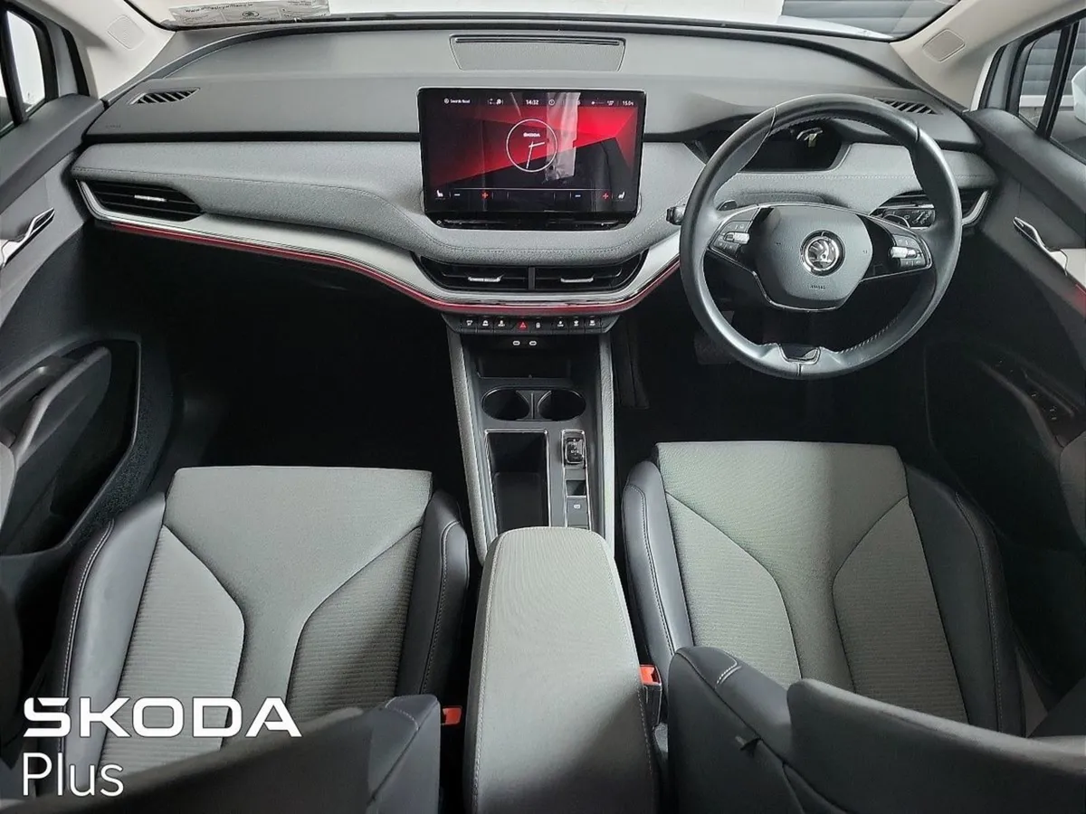 Skoda Enyaq iV 60 Loft Int.  high Spec - Image 3