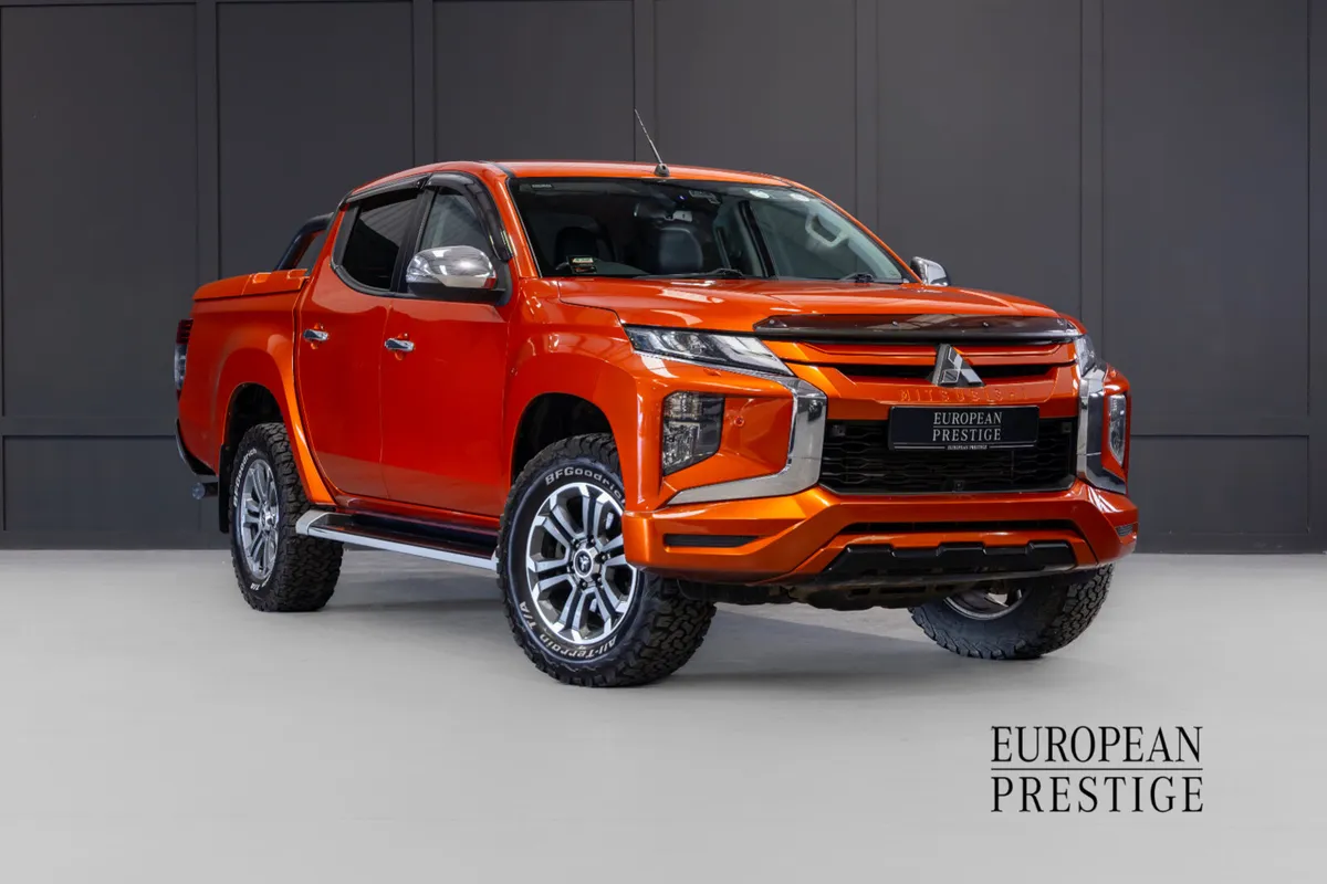 2020 Mitsubishi L200 5 Seat N1 Crewcab - Image 1