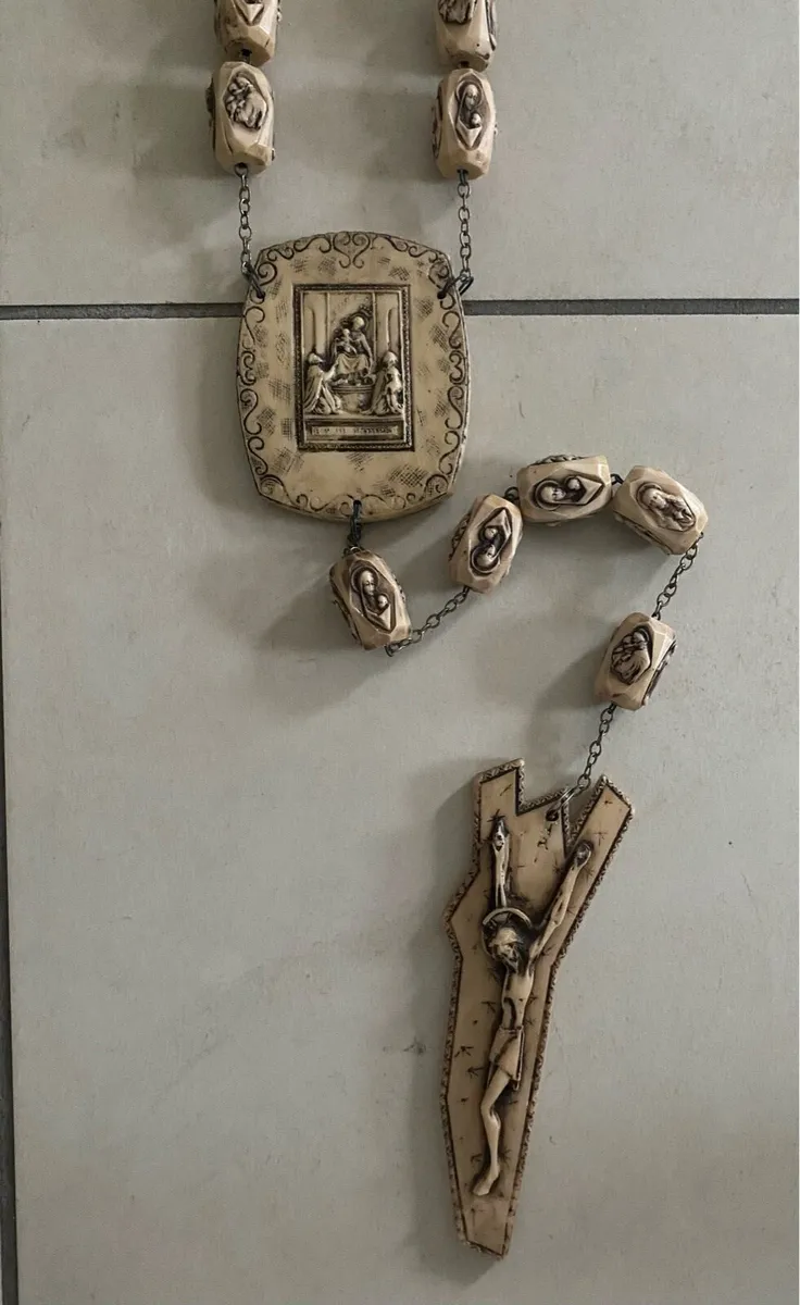 Vintage Giant Rosary Beads (1.8 mt) - Image 3