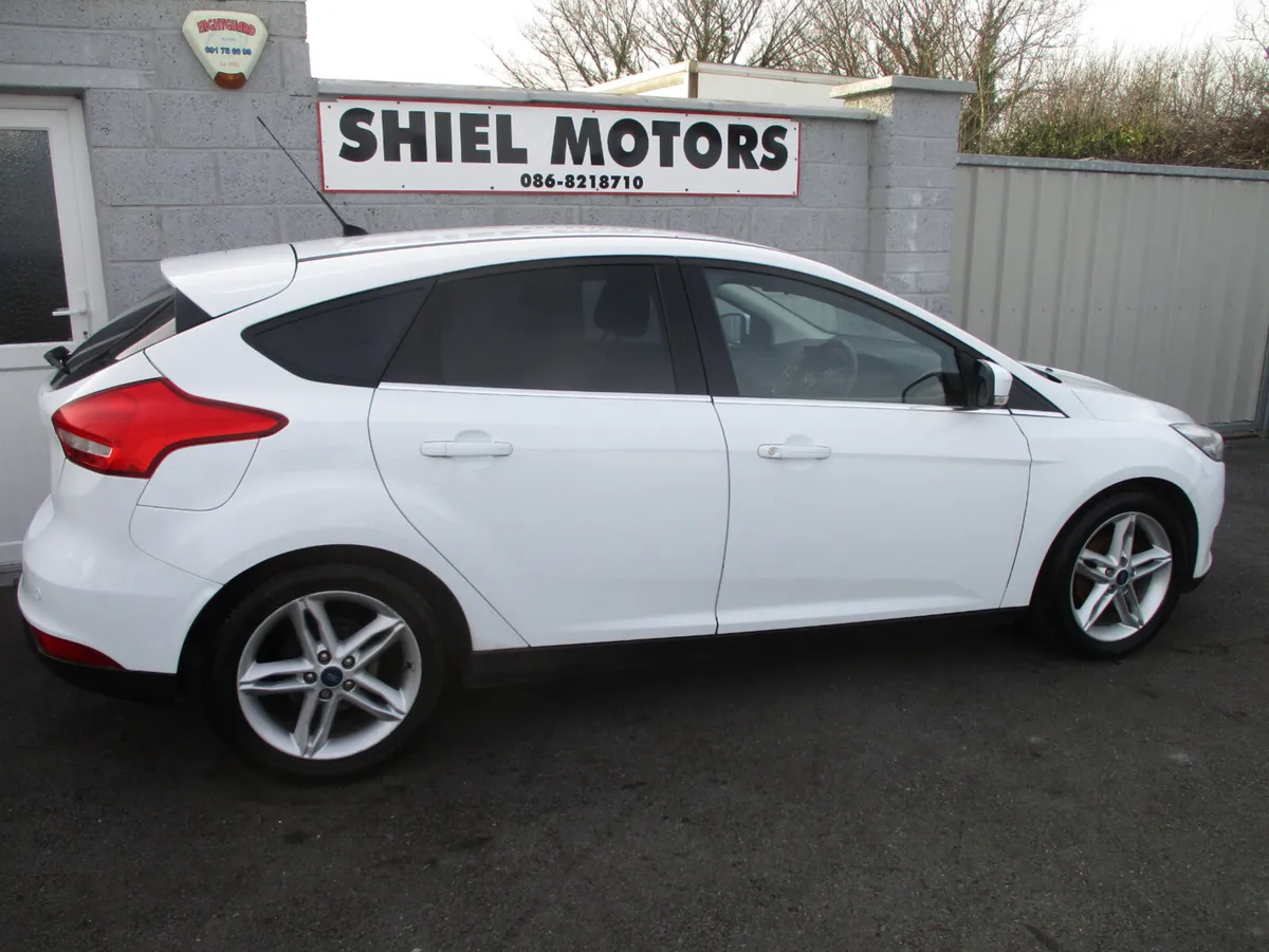 Focus 2016 1.5 DIESEL H BACK MANUAL - Image 1