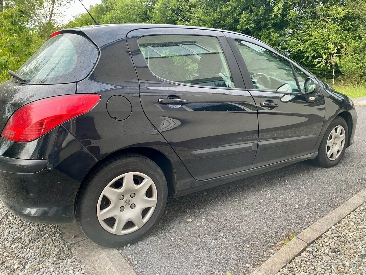 Peugeot 308 Diesel Low Mileage - Image 2