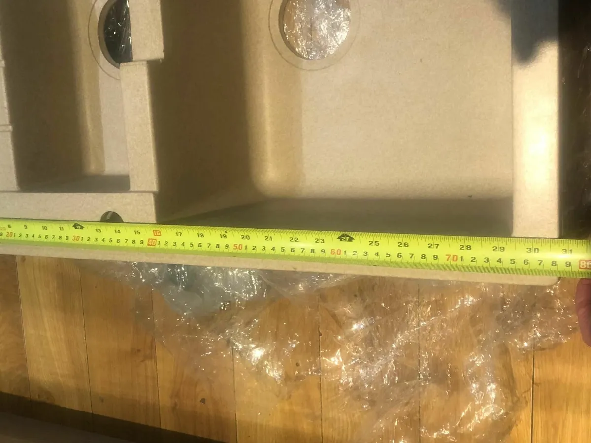 Ceramic Sink - Brand New - Image 4