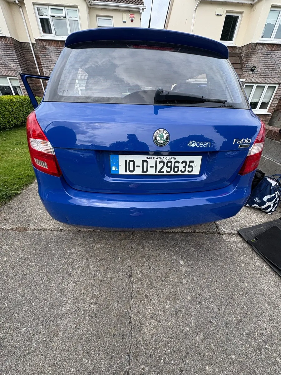 Skoda Fabia 2010 1.2L - LOW MILEAGE - Image 3
