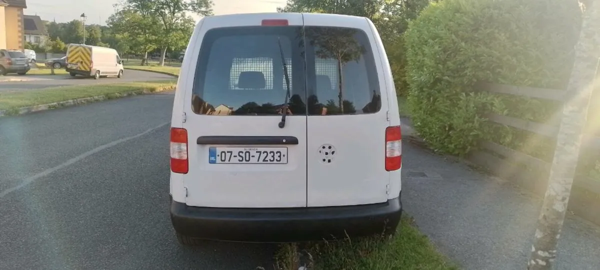 Vw caddy, taxed until September, tested until Mar2 - Image 4