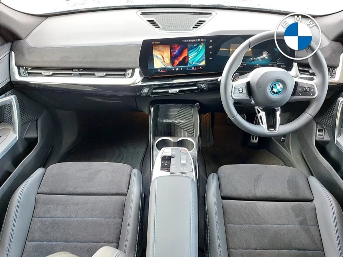BMW iX2 Edrive20 M Sport - Image 4