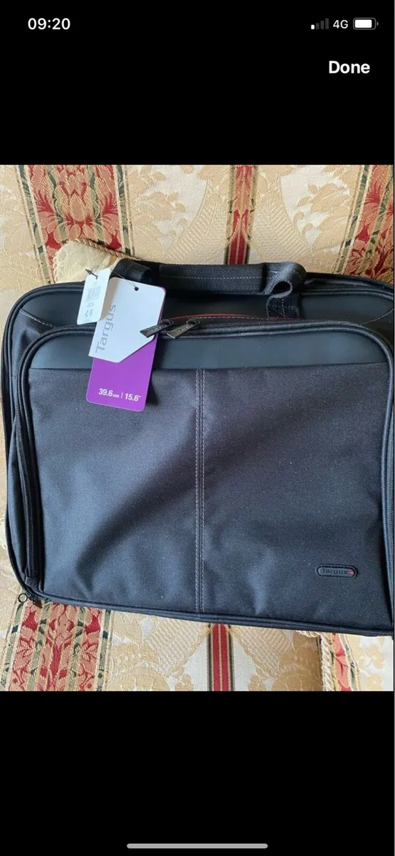 New-Targus Laptop Bag/ Briefcase - Image 1