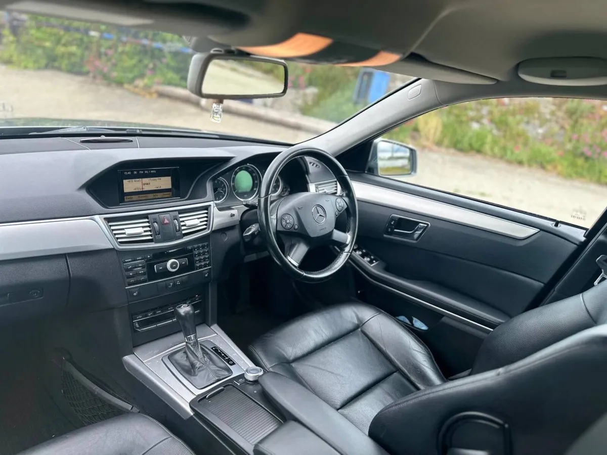 Mercedes 200cdi E class automatic - Image 2