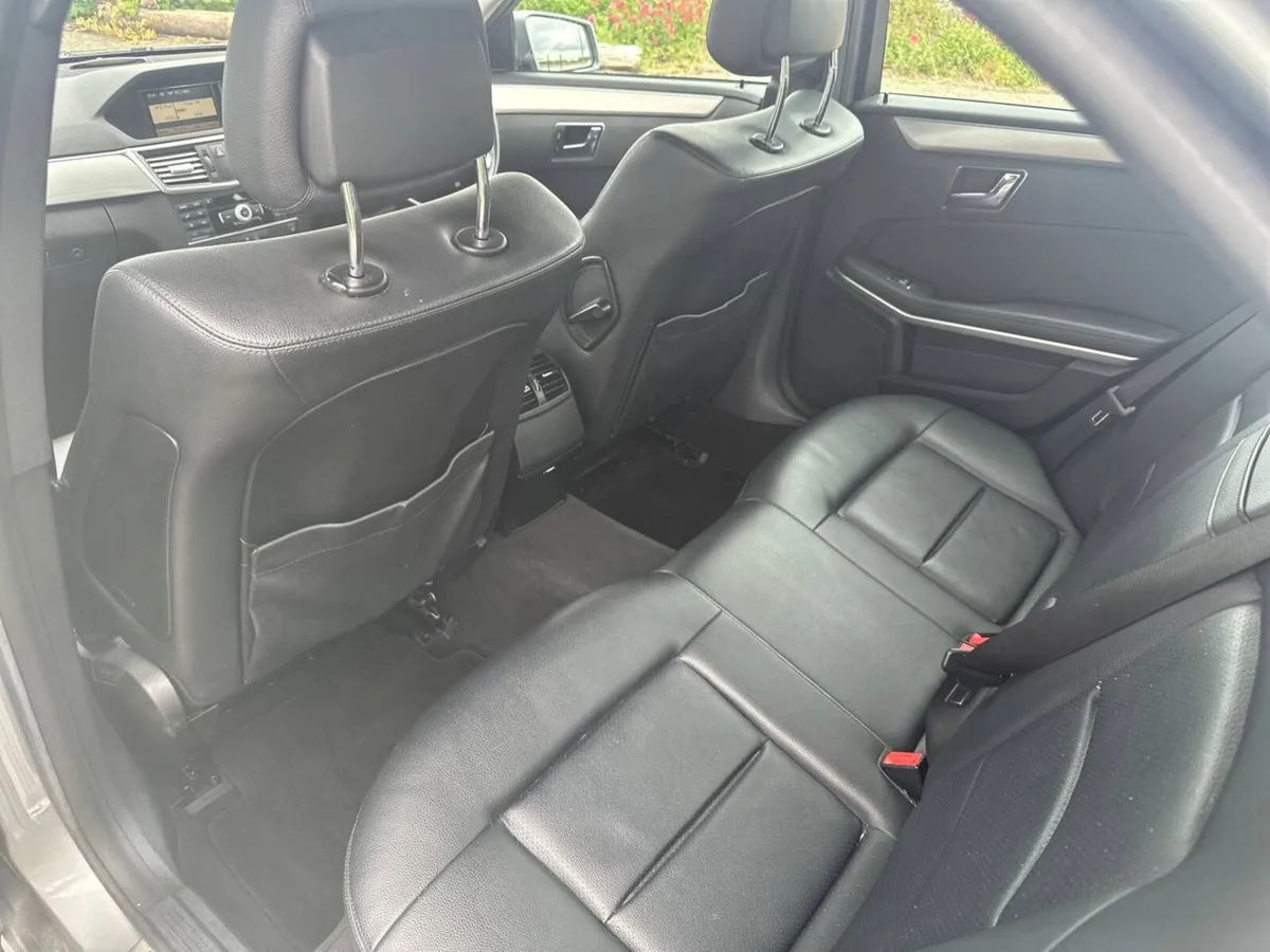 Mercedes 200cdi E class automatic - Image 4