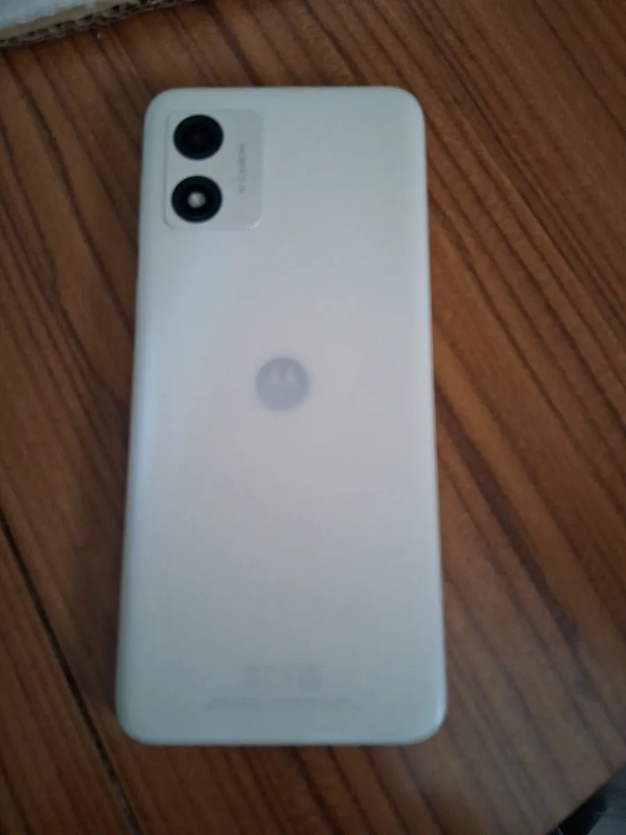 Motorola e13 (network locked Tesco ) - Image 3