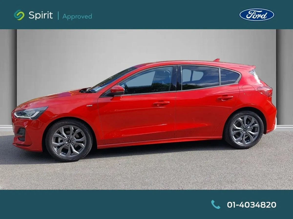 Ford Focus St-line 1.0 125PS  save UP TO  7 000 - Image 4