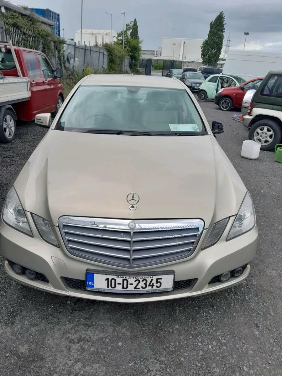 Mercedes e class 2010 - Image 2
