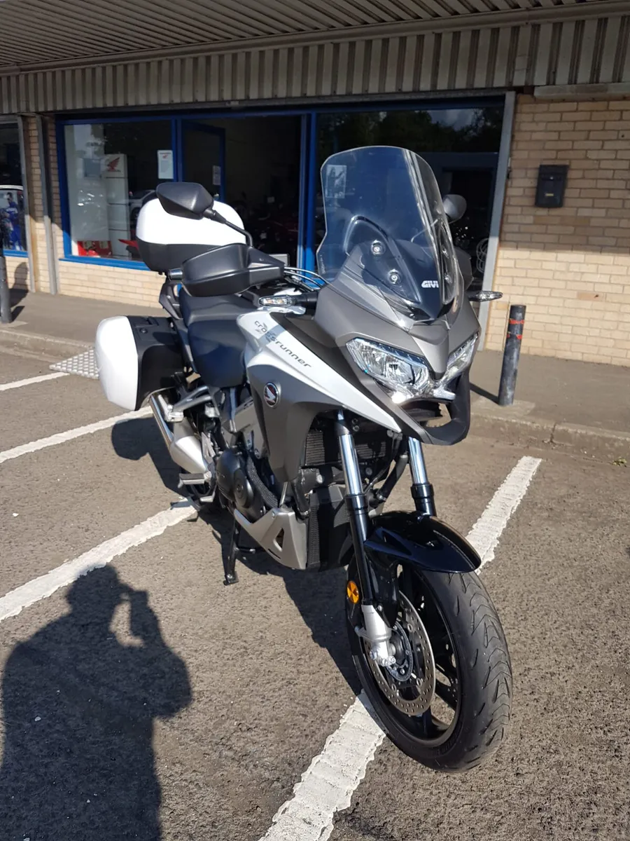 Honda VFR800X Crossrunner - Image 2