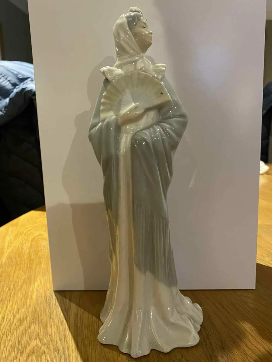 Lladro ornaments - Image 3