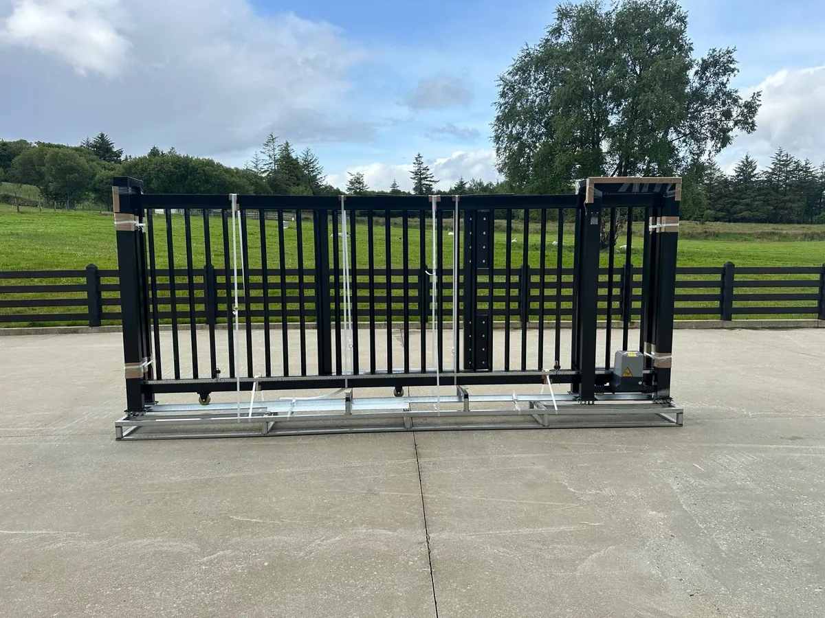 20ft electric sliding gates - Image 4