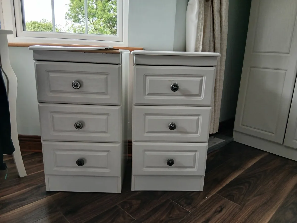 Wardrobes - Image 4