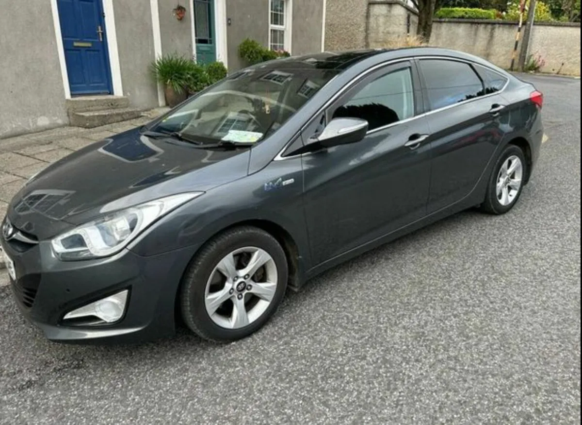 Hyundai i40 2014 - Image 2