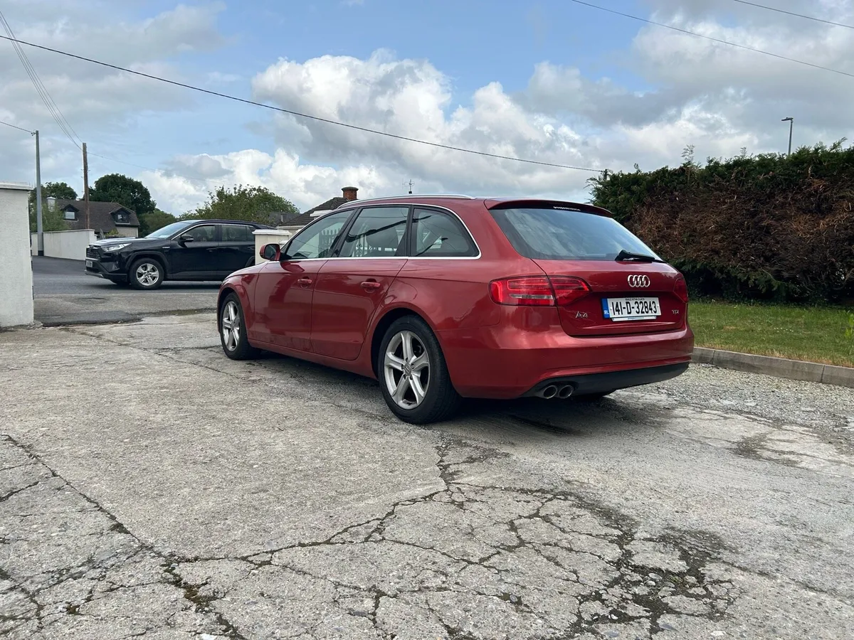2024 Audi A4 2.0 Diesel - Image 2