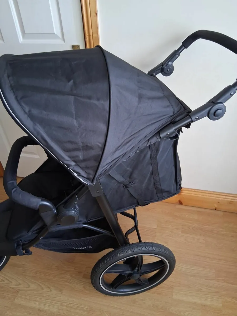 Stroller - Image 2