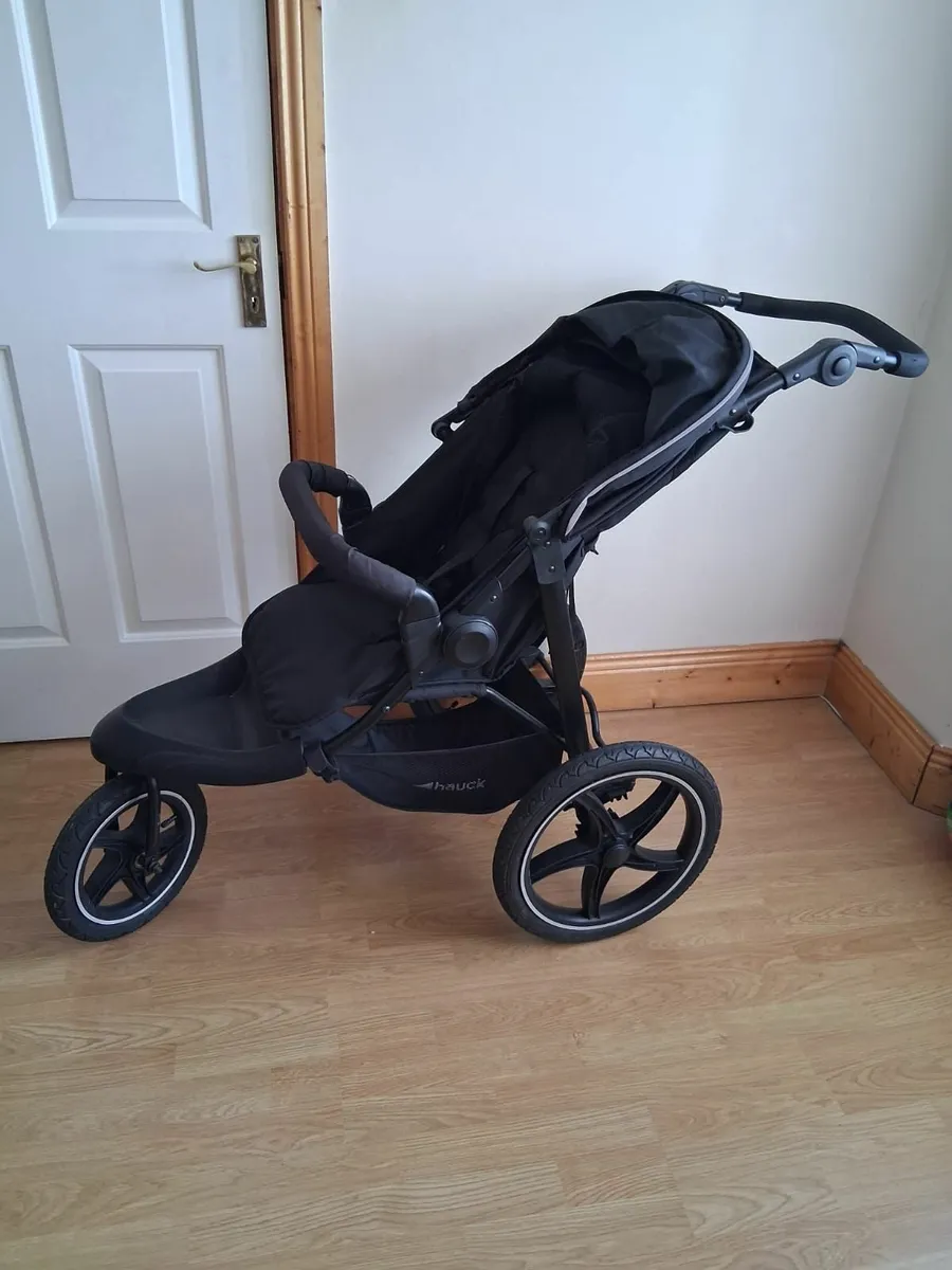 Stroller - Image 4