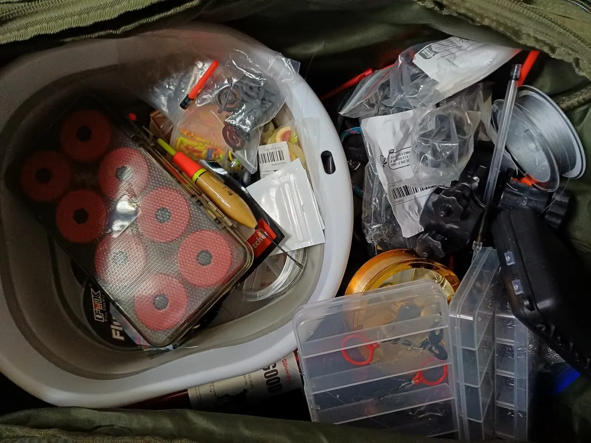 Fishing gear - Image 1