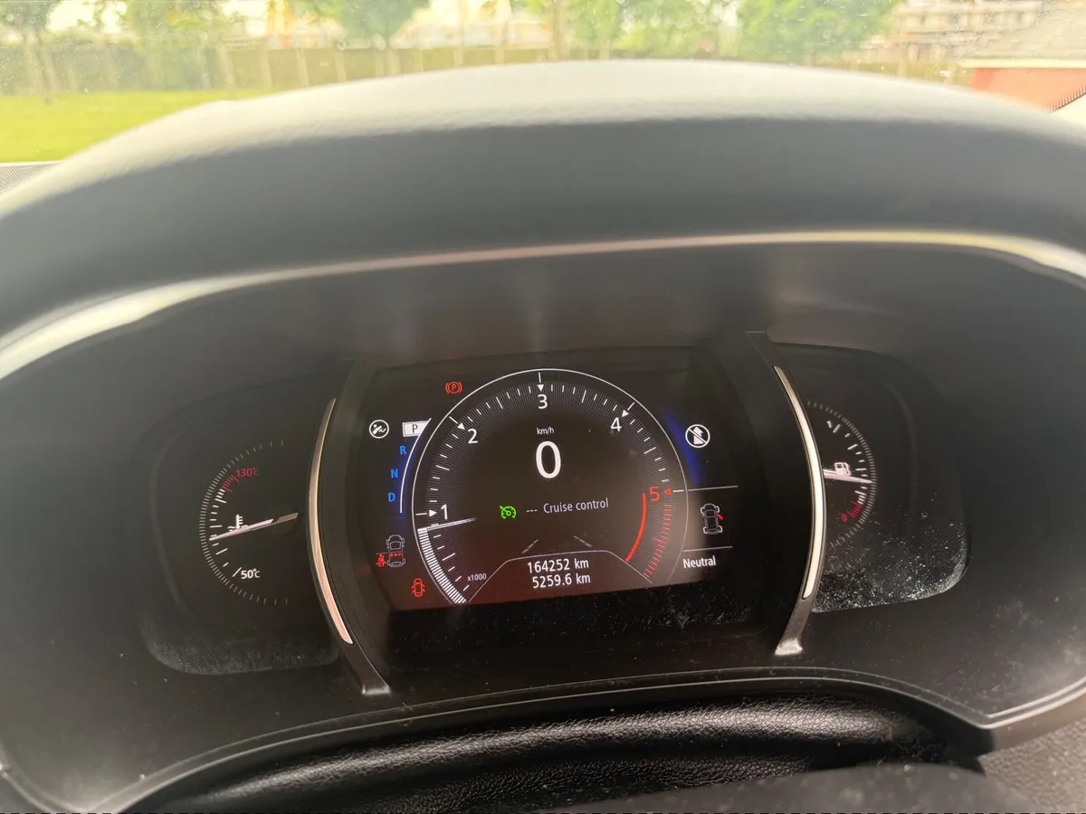 Renault Megane 2018 Automatic - Image 3