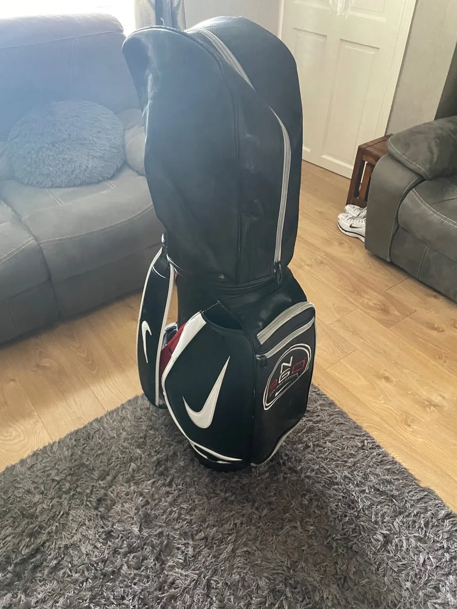 Golf bag - Image 1