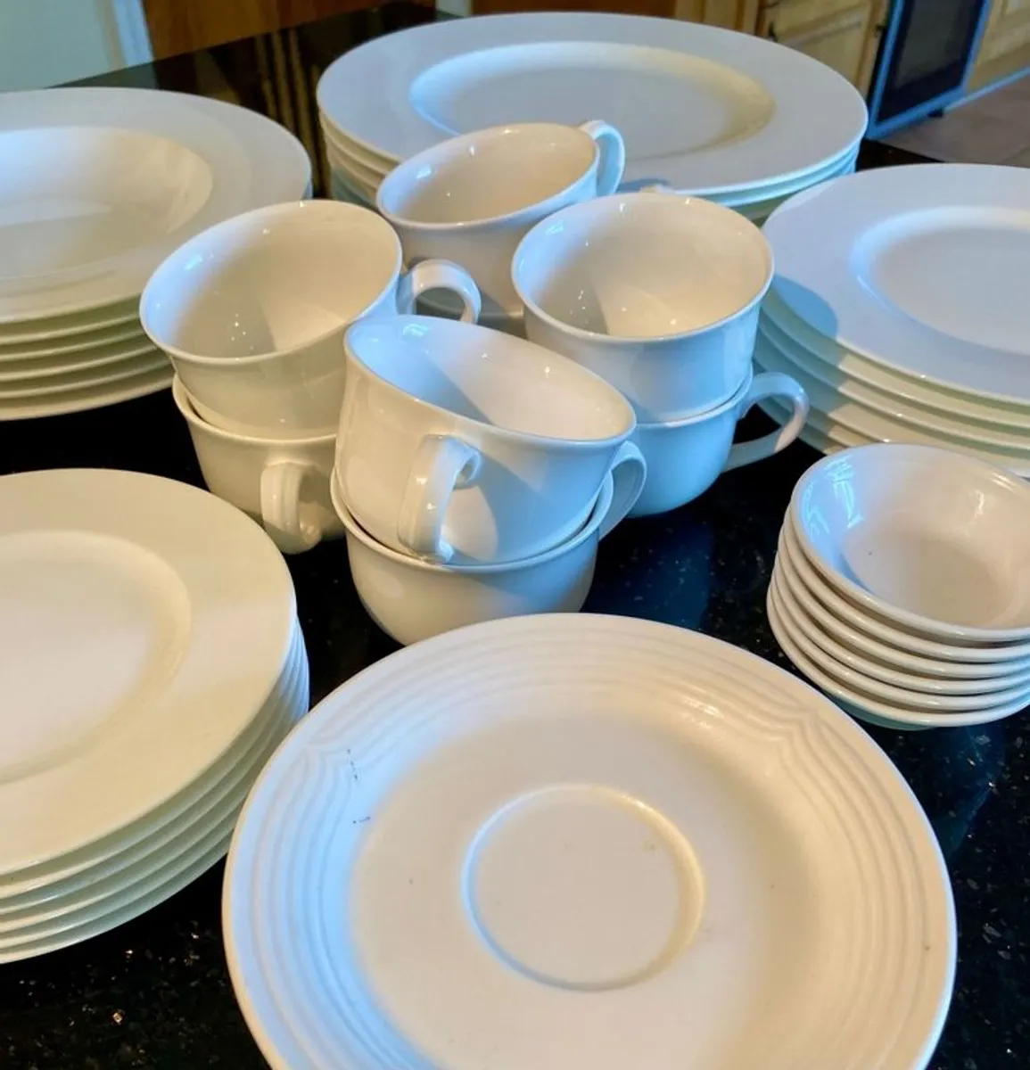 Villeroy and Boch Stella Hotel Germany  Porcelain dinner set - Image 2