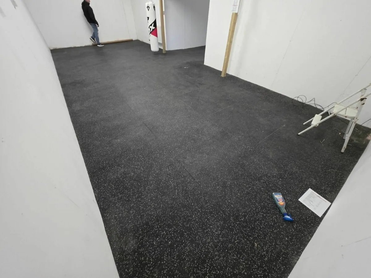 Pre-Owned Gym Rubber Flooring 1m sq Mats EZ Clean - Image 1
