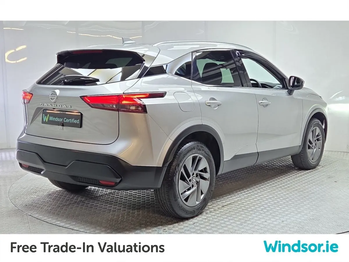 Nissan QASHQAI 1.3 PET Mild Hybrid SV - Image 3