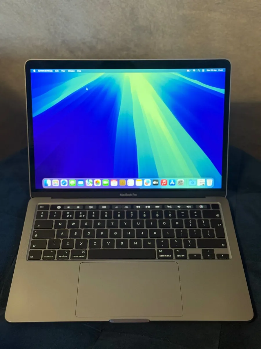 MacBook Pro 13" 2020 i5/16GB/512SSD/795c - Image 1