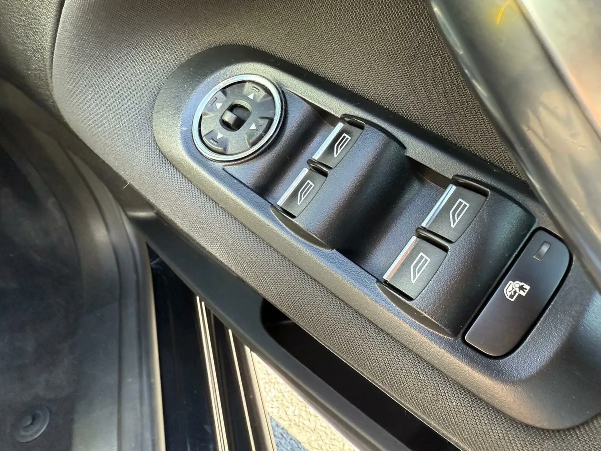 2013 Ford mondeo tdci 1.6. - Image 1