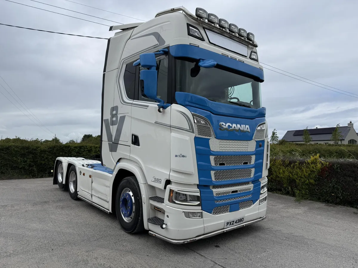 Unreserved Online Auction **Bidding Now Live** - Image 2