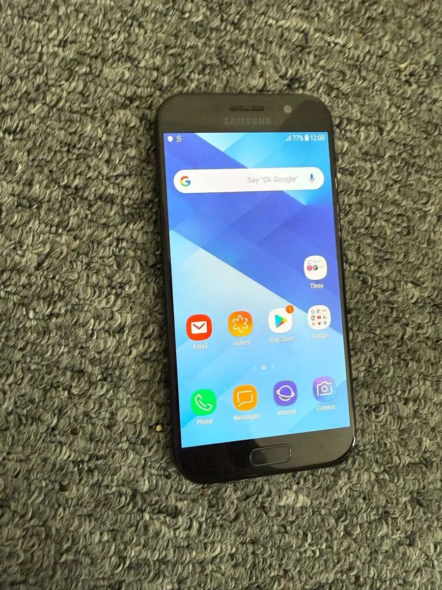 Samsung Galaxy A5 A520F (2017) 32GB Black - Image 1