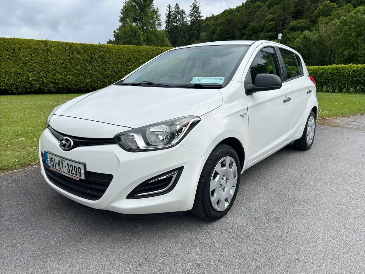 2015 Hyundai i20.. Low Miles, NCT & Serviced - Image 2